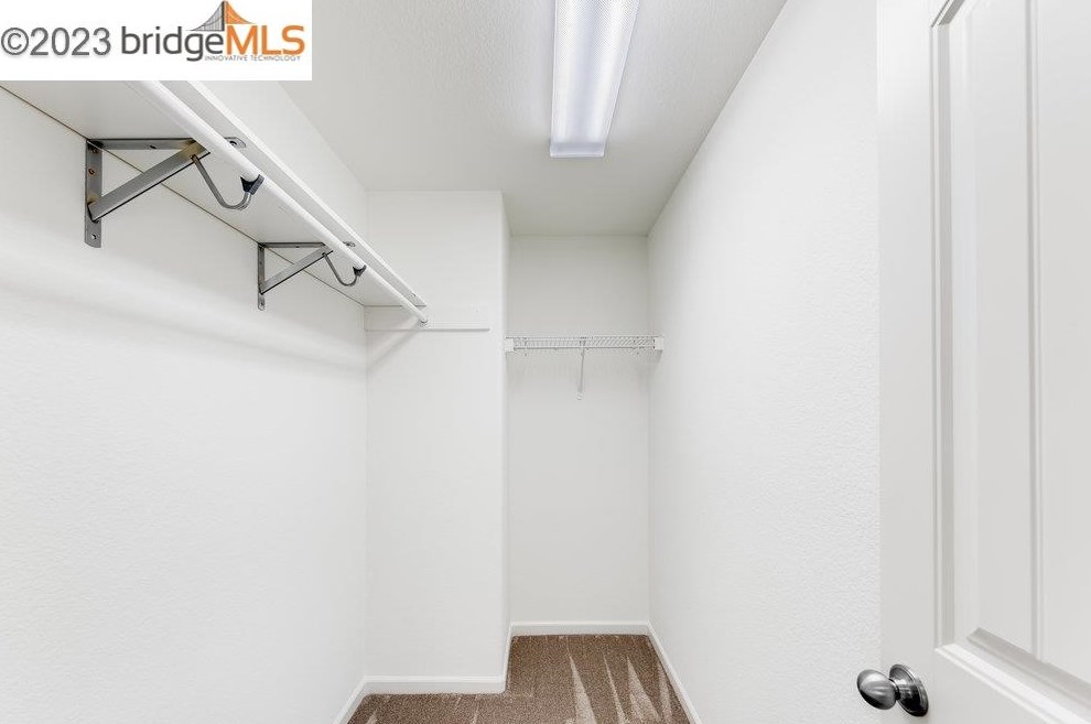 2321 Blue Ridge Ave, Los Angeles CA  94513-4158 exterior