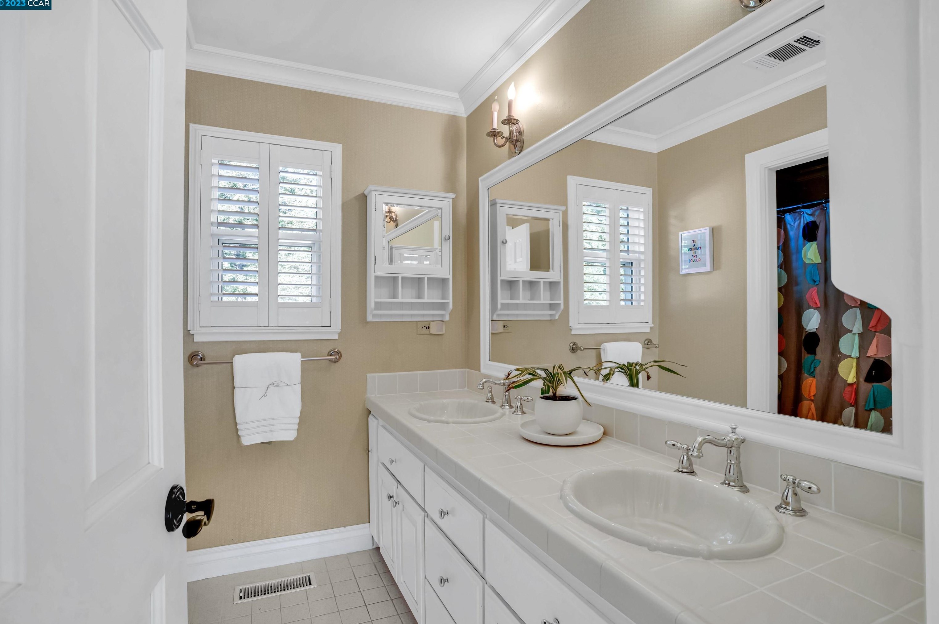 471 Millfield Pl, Moraga CA  94556-2512 exterior