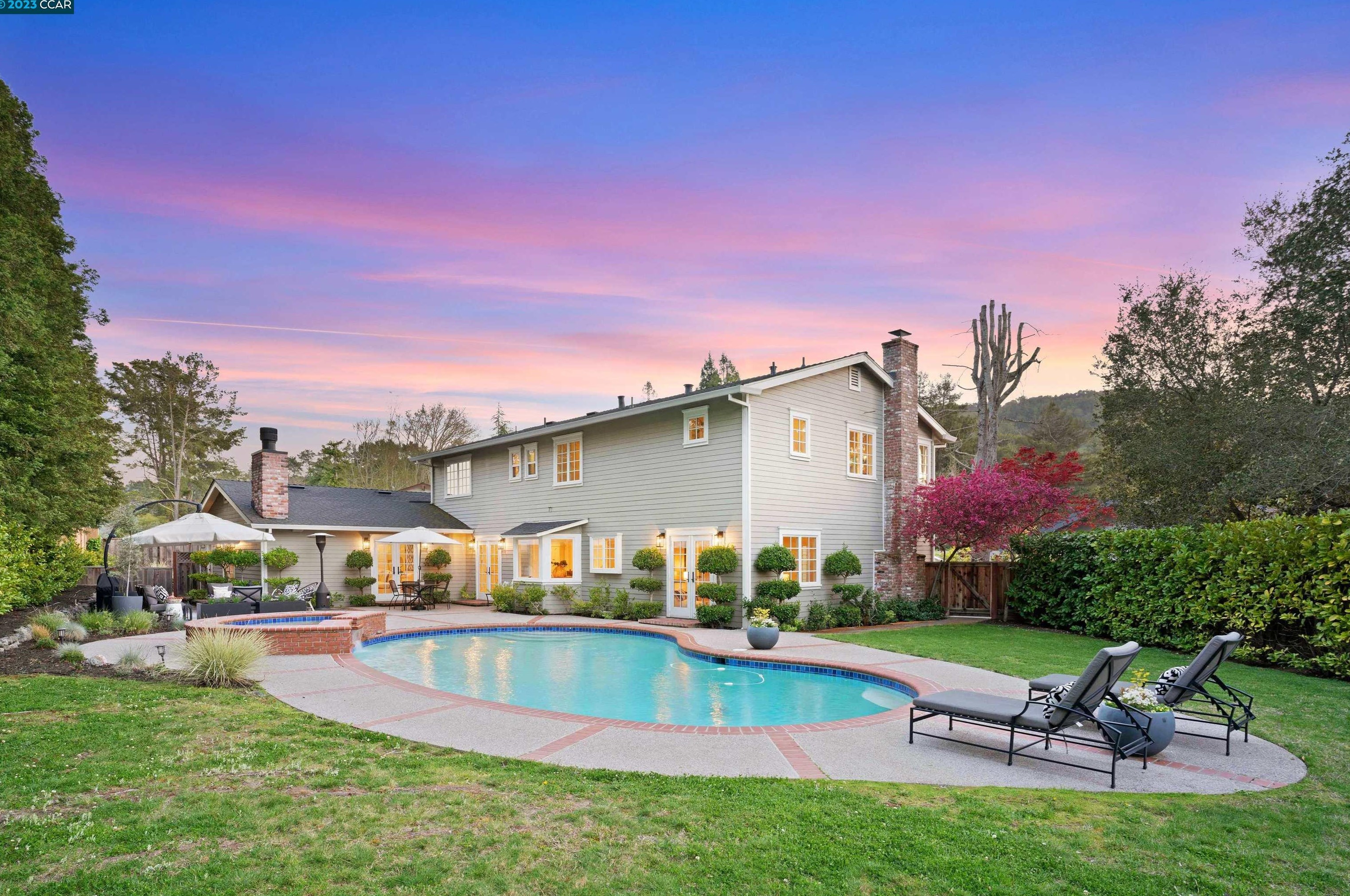 471 Millfield Pl, Moraga CA  94556-2512 exterior