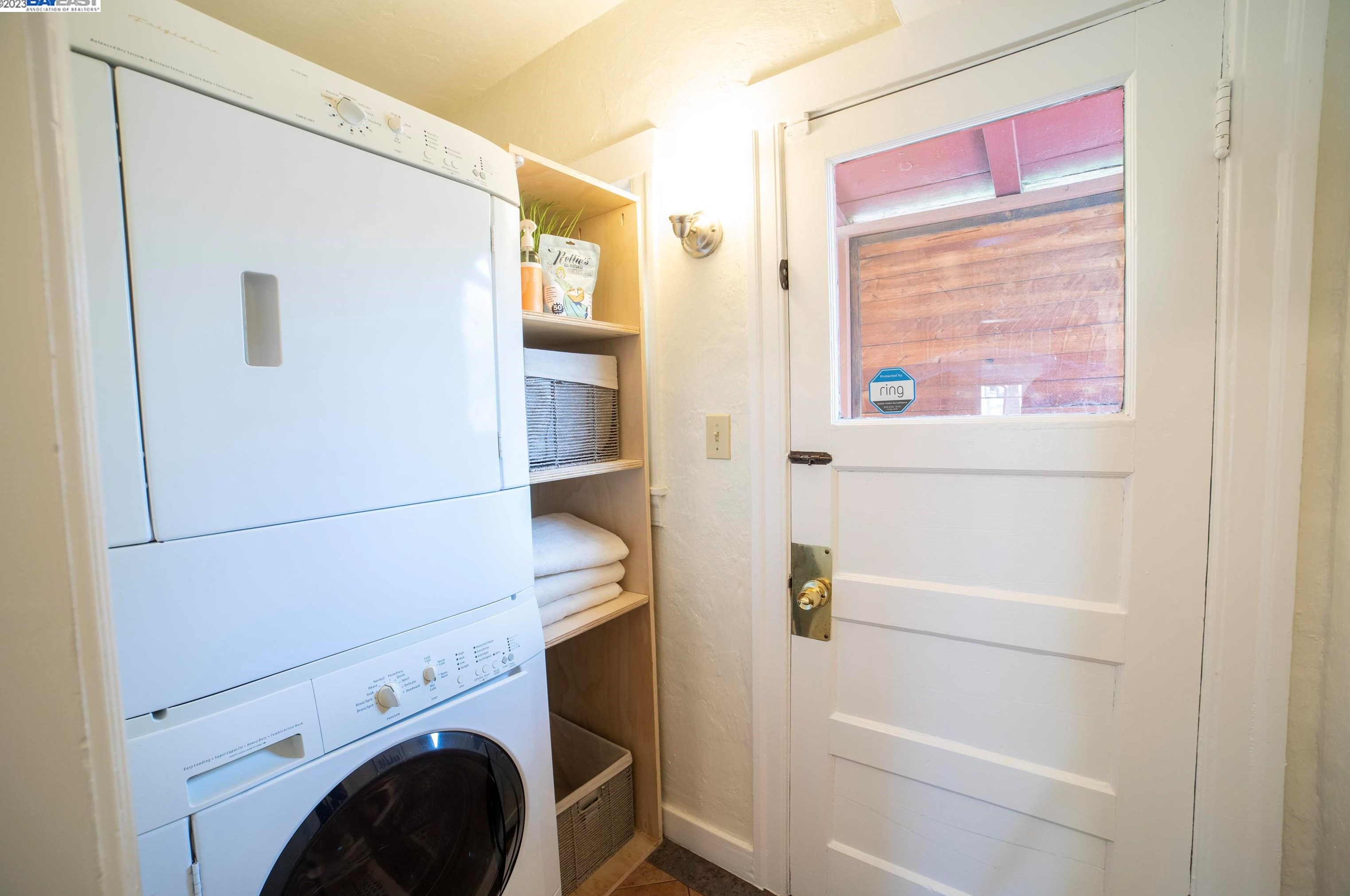 1732 Union St, Alameda CA  94501-1342 exterior