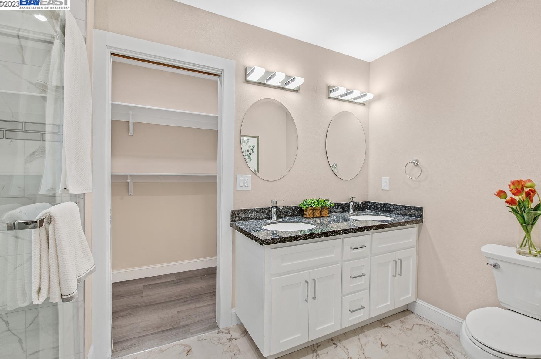 1405 Harmon St, Berkeley CA  94702-2717 exterior