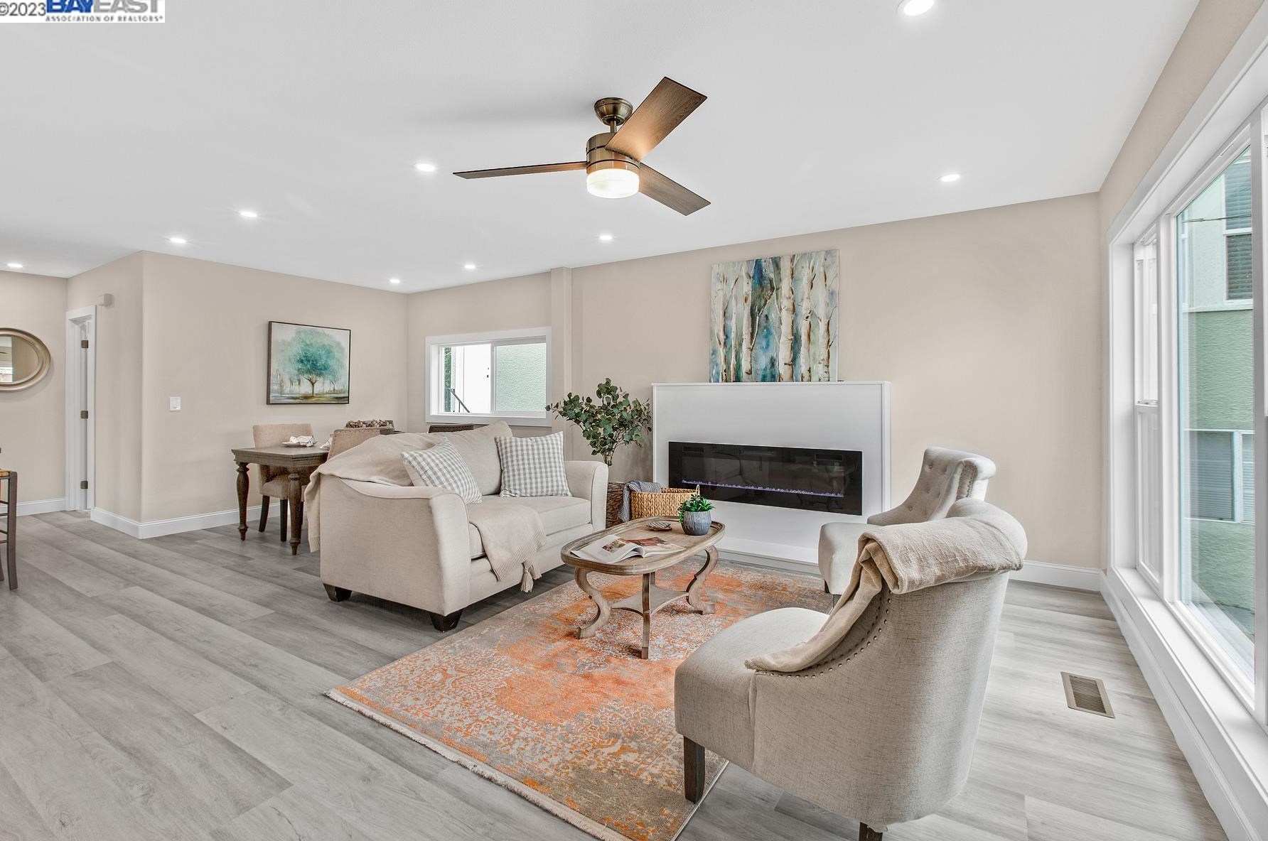 1405 Harmon St, Berkeley CA  94702-2717 exterior