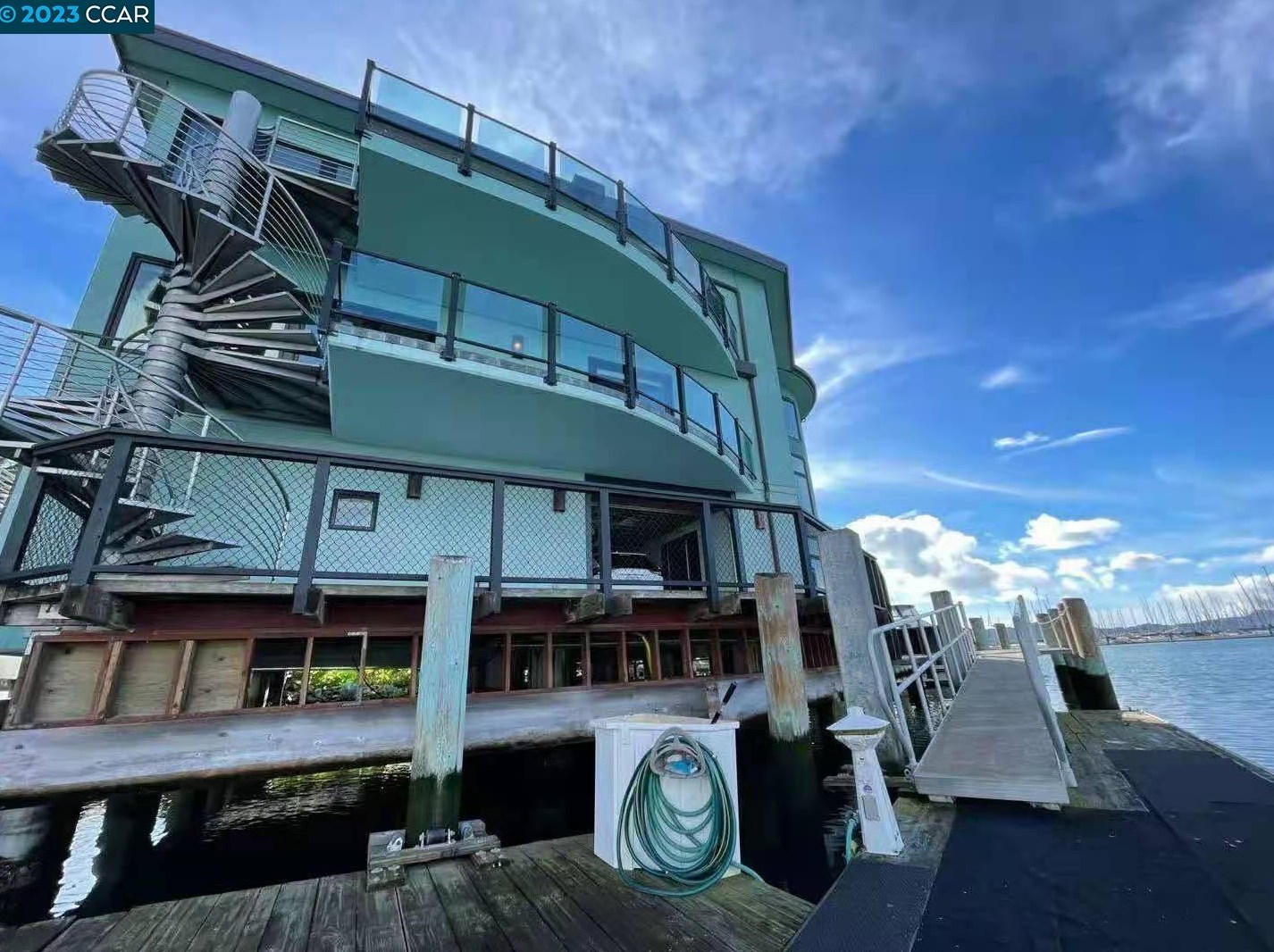1469 Sandpiper Spit, Richmond CA  94801-4100 exterior