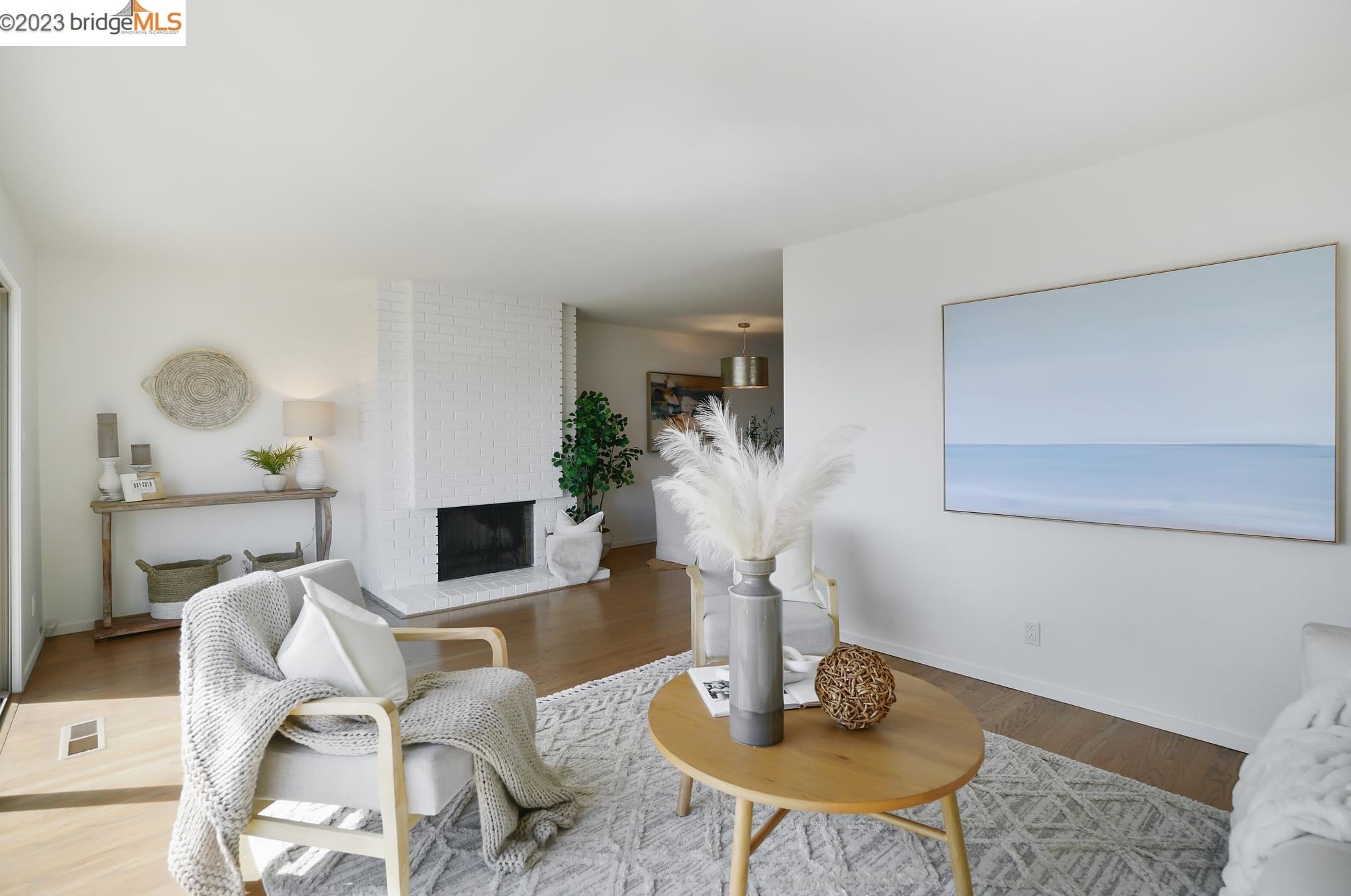 2926 Bayview Dr, Alameda CA  94501-6350 exterior