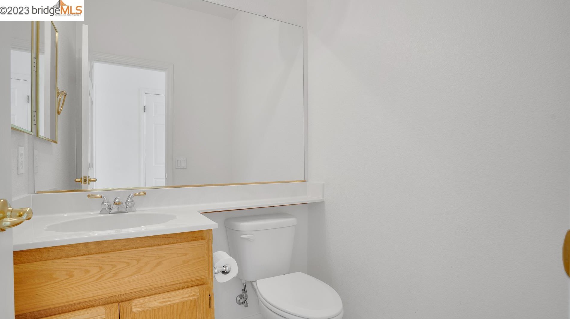 570 Central Park Pl, Los Angeles CA  94513-6032 exterior