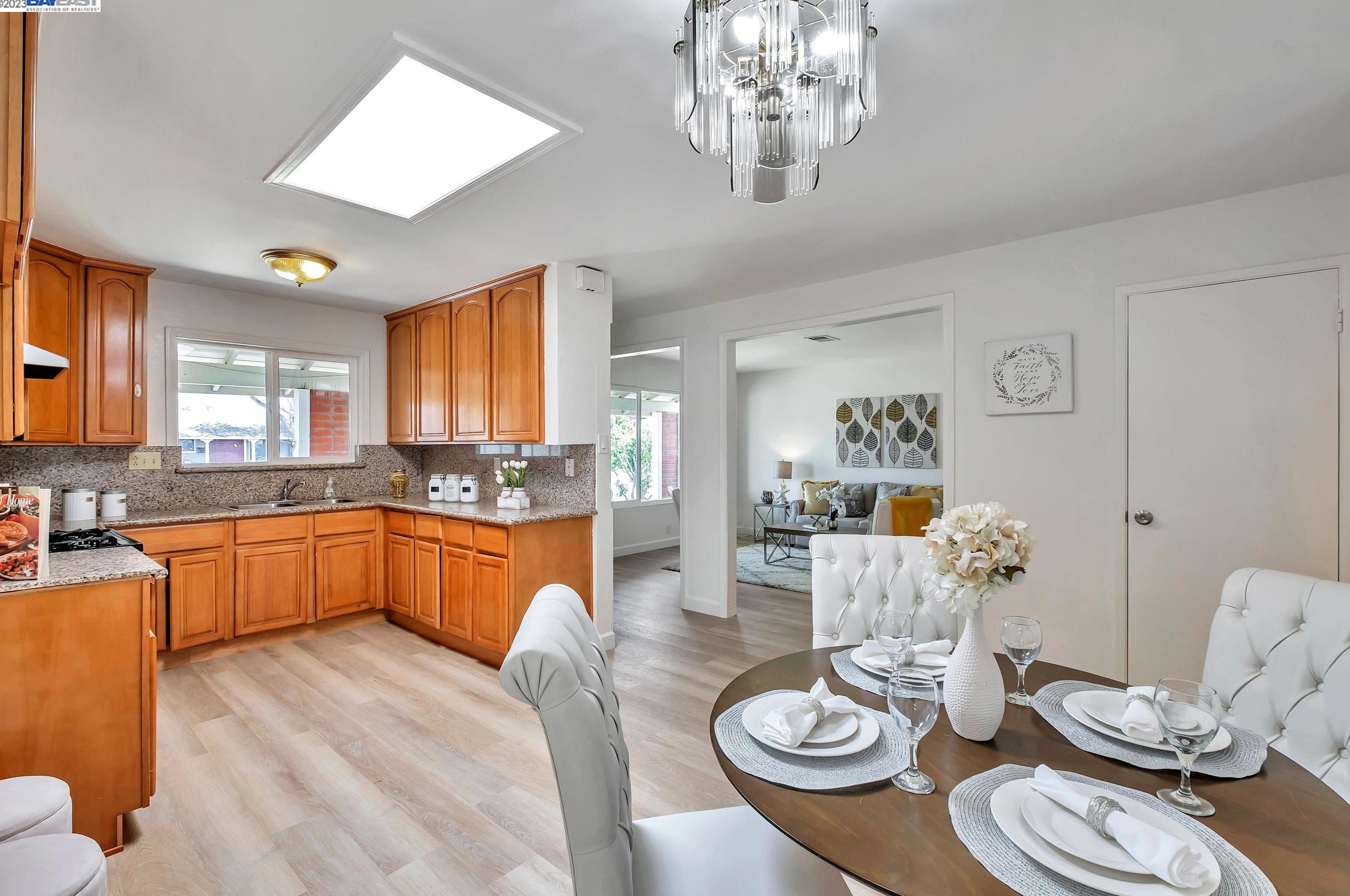 32472 Deborah Dr, Union City CA  94587-5007 exterior