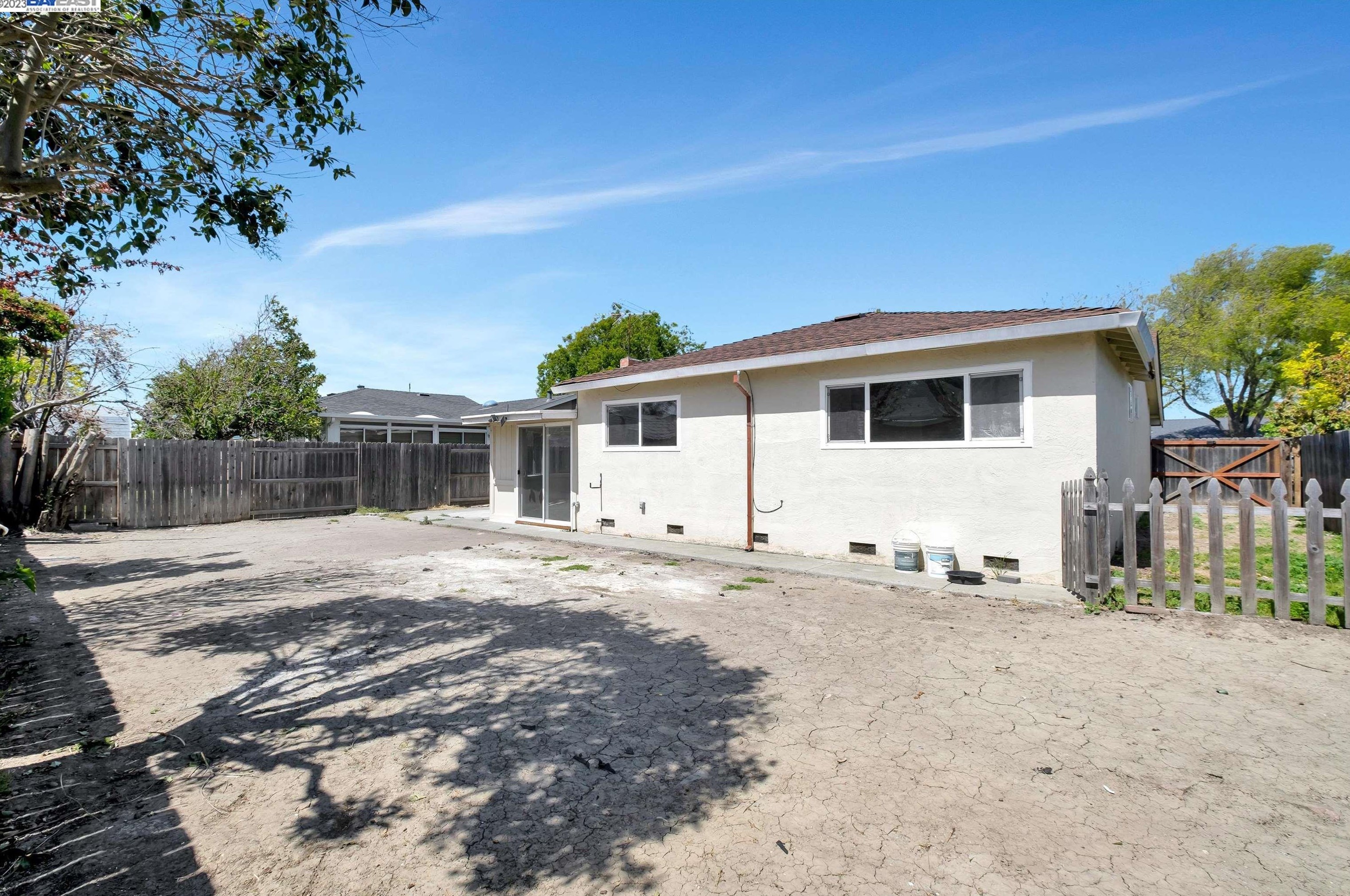 32472 Deborah Dr, Union City CA  94587-5007 exterior