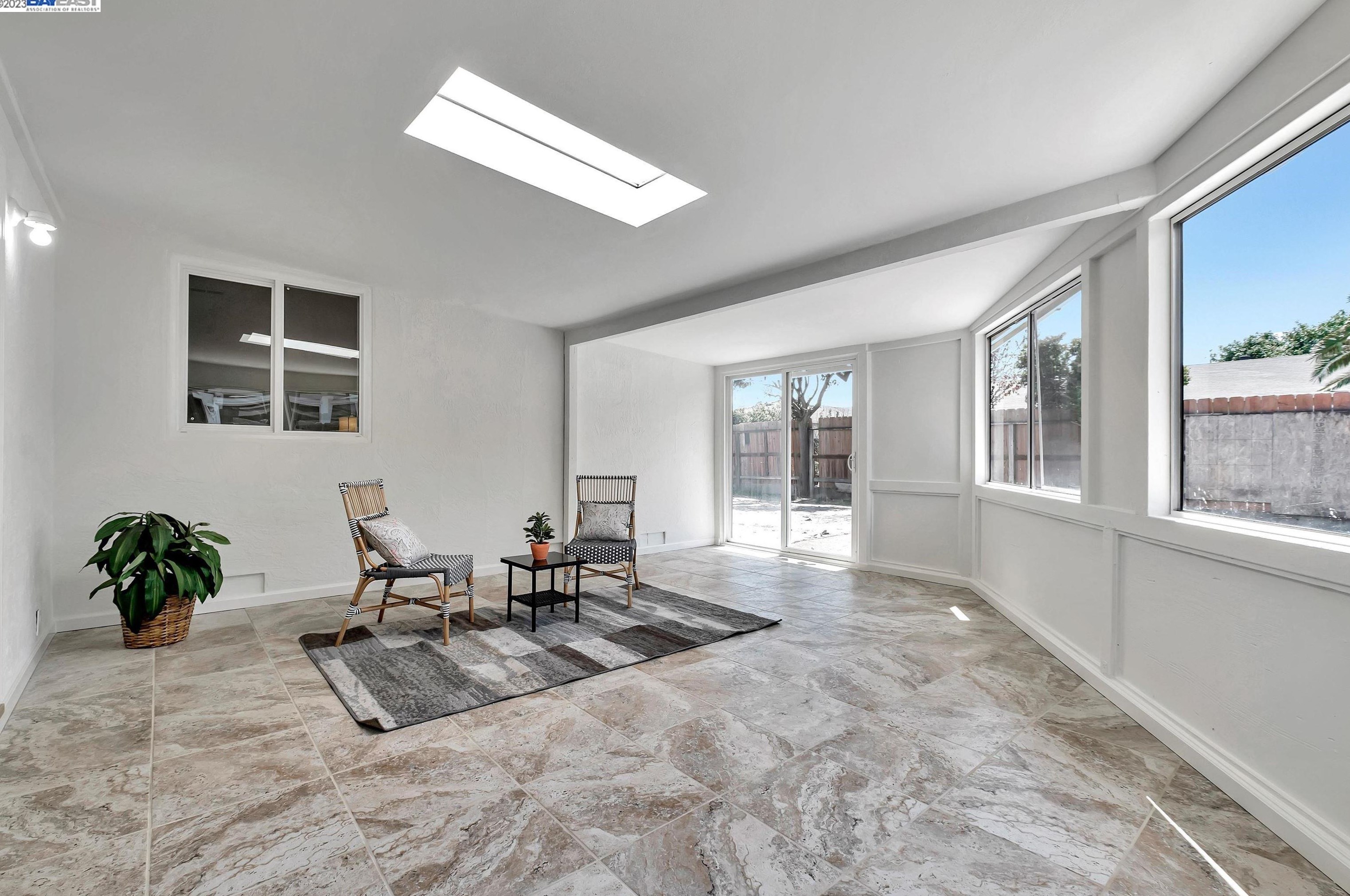 32472 Deborah Dr, Union City CA  94587-5007 exterior