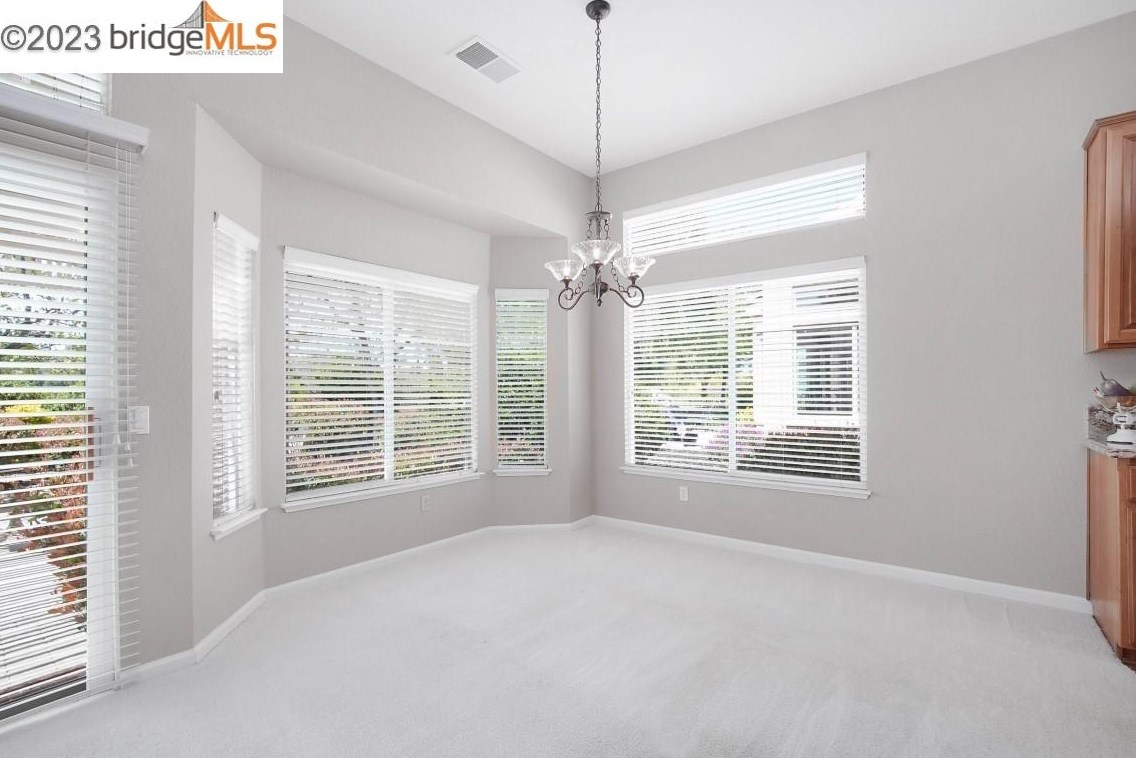 541 Central Park Pl, Los Angeles CA  94513-6037 exterior