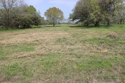 852 Cr 303, Palacios, TX 77465 - Photo 1