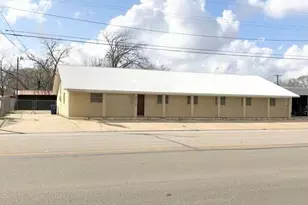 1410 Avenue F, Bay City, TX 77414 - Photo 1