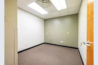 1105 Avenue H, Bay City, TX 77414 - Photo 11