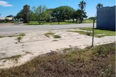 520 Main St., Palacios, TX 77465 - Photo 7