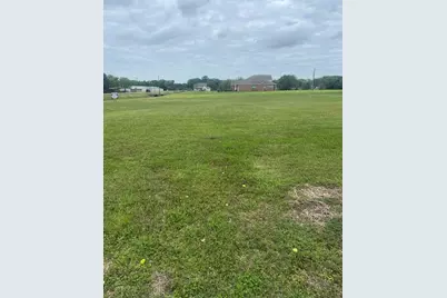 3801 Heatherglen, Bay City, TX 77414 - Photo 3