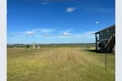 1140 West Bayshore Dr., Palacios, TX 77465 - Photo 1