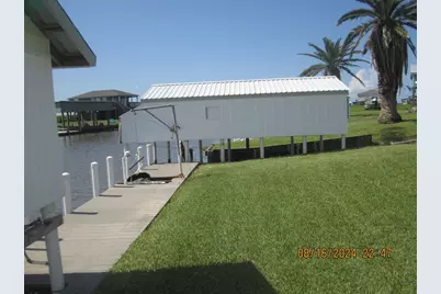 135 Cr 200 Seabreeze, Sargent, TX 77414 - Photo 9