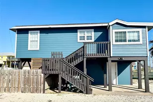 151 Neptune, Sargent, TX 77414 - Photo 3