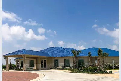 680 Grand Oasis, Palacios, TX 77465 - Photo 3