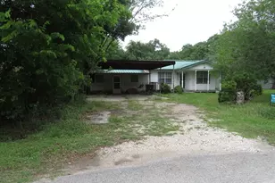 308 Matagorda, Palacios, TX 77465 - Photo 3