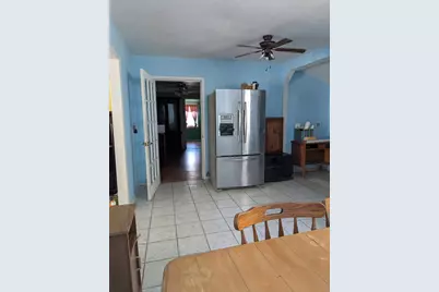 308 Matagorda, Palacios, TX 77465 - Photo 9