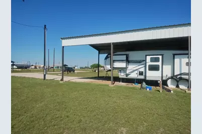 77 Sandfish Dr., Palacios, TX 77465 - Photo 9