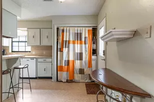 1710 Longhorn, Bay City, TX 77414 - Photo 13