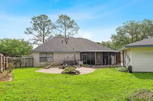 1710 Longhorn, Bay City, TX 77414 - Photo 25