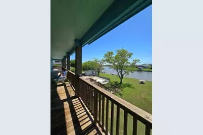 814 Cr 298 Caney, Sargent, TX 77414 - Photo 5