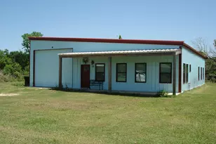 83 Elizabeth Dr, Bay City, TX 77414 - Photo 1