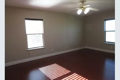 205 Buckskin, Palacios, TX 77465 - Photo 11