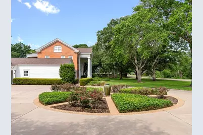 1920 Marguerite St, Bay City, TX 77414 - Photo 35