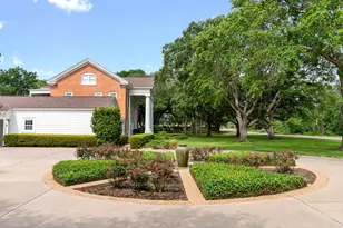 1920 Marguerite St, Bay City, TX 77414 - Photo 35