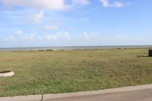 3053 Bay Pt Dr, Palacios, TX 77465 - Photo 1