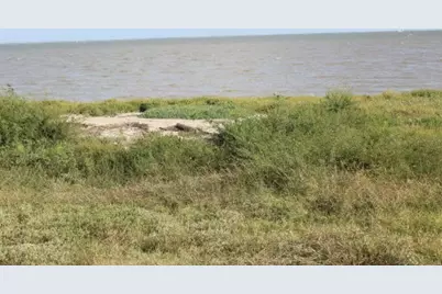 3053 Bay Point Dr, Palacios, TX 77465 - Photo 5