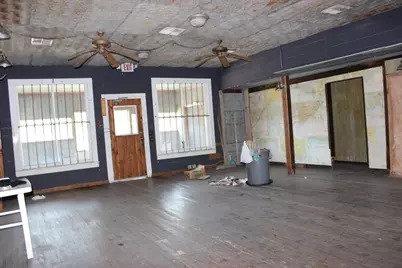 515 Commerce, Palacios, TX 77465 - Photo 27