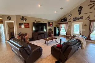 610 Fm 1862, Blessing, TX 77419 - Photo 13