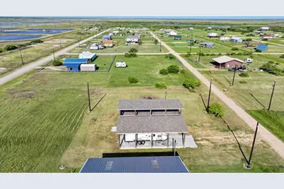 245 Kingfish, Palacios, TX 77465 - Photo 5