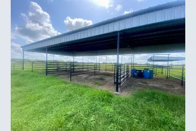 1901 Fm1862, Blessing, TX 77419 - Photo 35