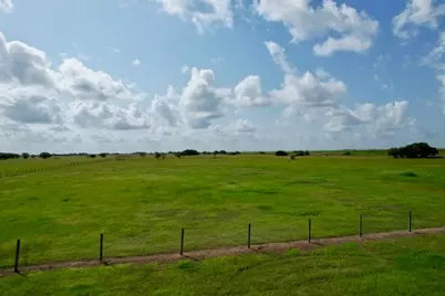1901 Fm1862, Blessing, TX 77419 - Photo 15