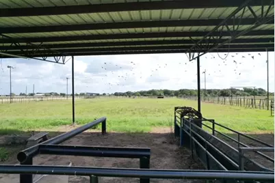 1901 Fm1862, Blessing, TX 77419 - Photo 45