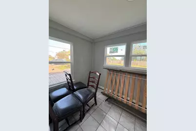 207 Henderson, Palacios, TX 77465 - Photo 11