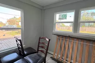 207 Henderson, Palacios, TX 77465 - Photo 11