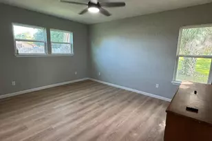 207 Henderson, Palacios, TX 77465 - Photo 17