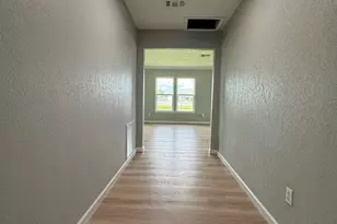 207 Henderson, Palacios, TX 77465 - Photo 19