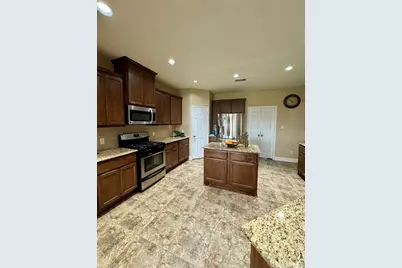 3212 El Camino, Bay City, TX 77414 - Photo 9