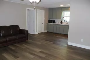 312 Magnusson, Palacios, TX 77465 - Photo 11