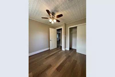 312 Magnusson, Palacios, TX 77465 - Photo 15