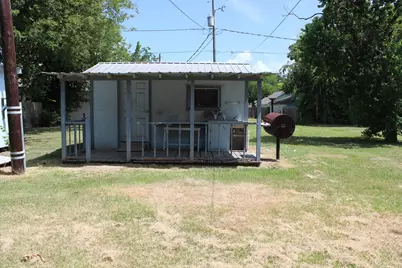 312 Magnusson, Palacios, TX 77465 - Photo 19