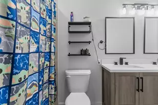 910 7th St, Bay City, TX 77414 - Photo 25