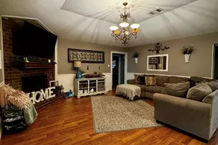 2816 La Mesa, Bay City, TX 77414 - Photo 3